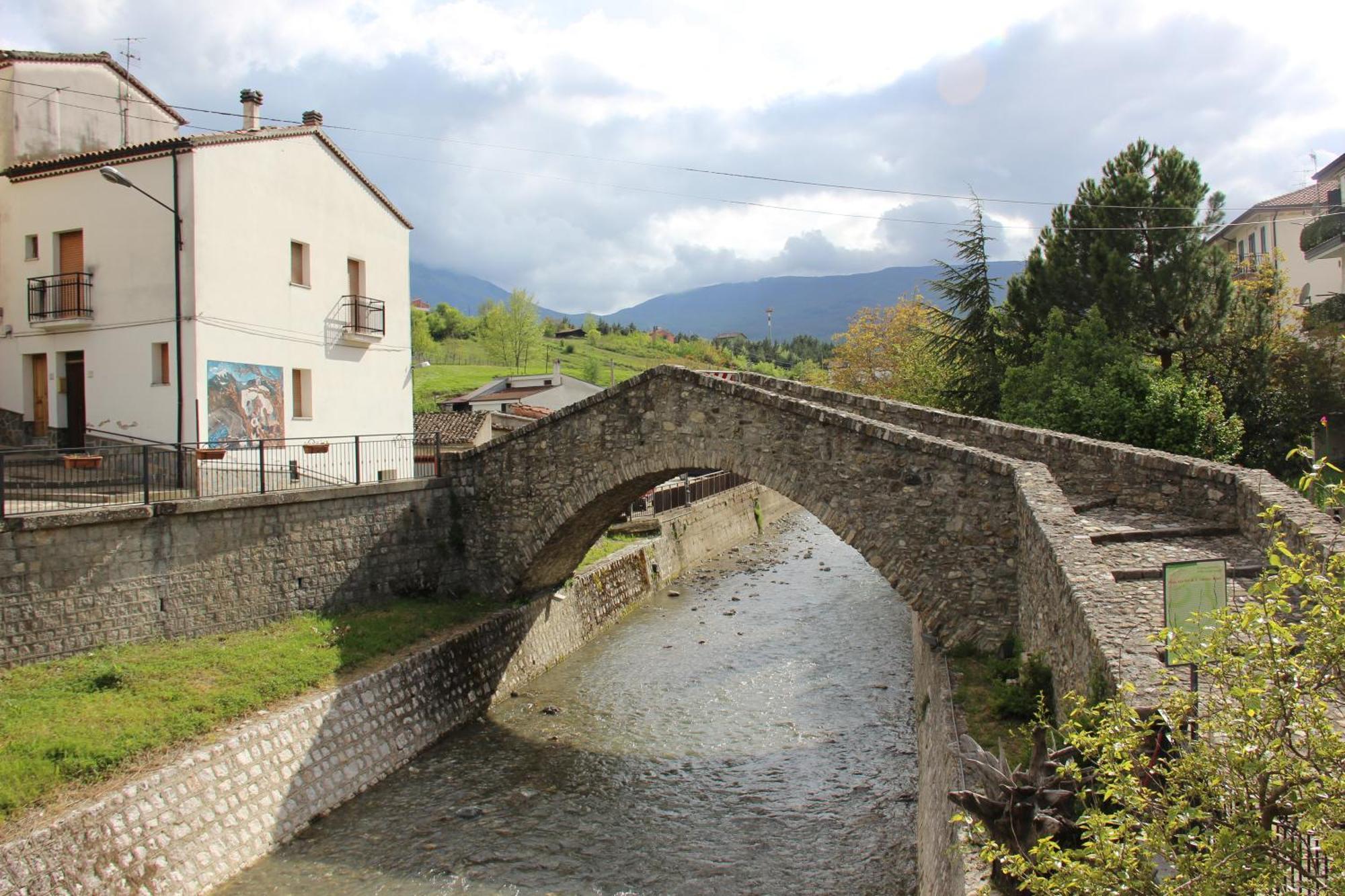 Lucanto Accommodations Calvello Buitenkant foto